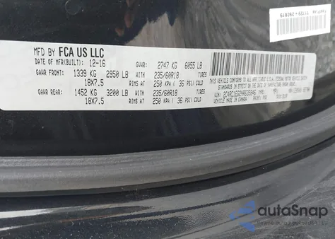 2017 Chrysler Pacifica Touring-L Plus z USA, uszkodzony, nr VIN 2C4RC1EG2HR635846